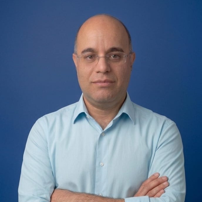 ברק אריאב, מטפל