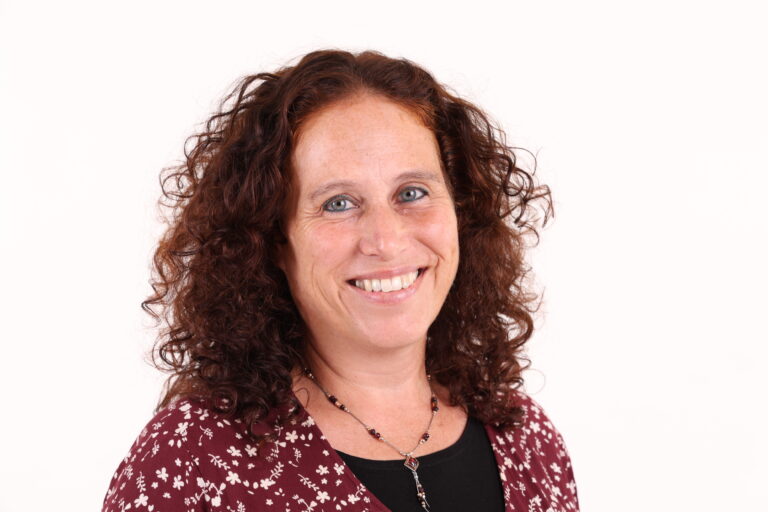 מיכל אזולאי אשכנזי, עובדת סוציאלית קלינית