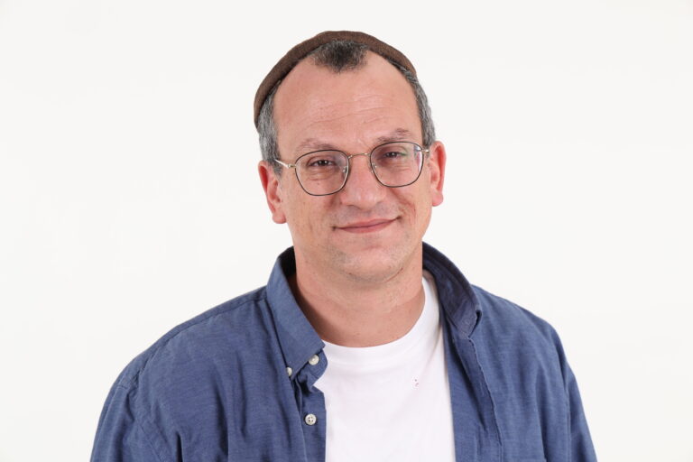 רפאל שטראוס